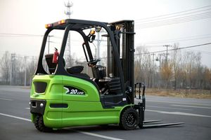 HSLLIFT Yeni 2.5 <span class=keywords><strong>Ton</strong></span> 3 Tekerlekli Elektrikli Dengeli Forklift <span class=keywords><strong>4.5</strong></span>/5M Yatay Hareket -18 Soğuk Zincir Deposu - Product Image 3