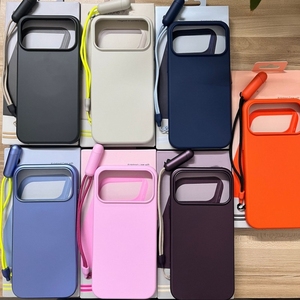 เคสโทรศัพท์แม่เหล็กคุณภาพสูงแบบดั้งเดิม สำหรับ iPhone 18 17 pro max  แบบด้าน  พร้อมที่จับและสายคล้องข้อมือ - Product Image 1