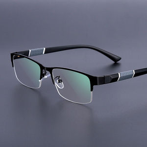 <span class=keywords><strong>Occhiali</strong></span> da Lettura in Titanio con <span class=keywords><strong>Lenti</strong></span> Zoom Ingrandenti <span class=keywords><strong>per</strong></span> Uomo e Donna, Graduazioni da 1.0 a 4.0 - Product Image 3