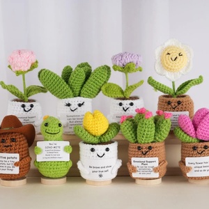 Articles décoratifs de Noël au crochet personnalisables en gros pour la décoration de bureau, plantes de <span class=keywords><strong>cactus</strong></span> en pot - Product Image 1