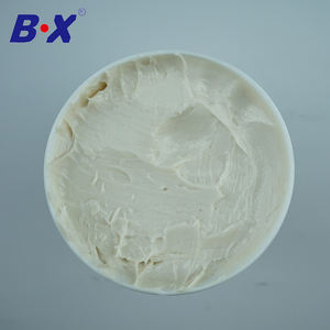 Lubrificante per macchine tessili ad alta velocità e resistente all'acqua, - Product Image 4