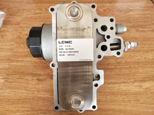 Refroidisseur d'huile de haute qualité pour machine de construction 4110001948040, compatible avec la marque Liugong Wheelloader - Product Image 3