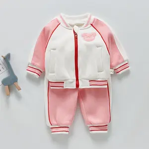 100% 棉粉色熊精品吸烟新生儿慢跑者女孩衣服婴儿服装套装1至3岁