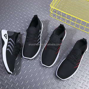 Precio bajo Henan Malla personalizada Transpirable Peso ligero Bajo MOQ en stock Fabricantes de Deportes de Vietnam <span class=keywords><strong>Los</strong></span> <span class=keywords><strong>mejores</strong></span> zapatos <span class=keywords><strong>para</strong></span> correr <span class=keywords><strong>para</strong></span> hombres - Product Image 3