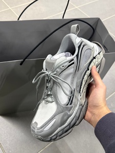 Nouvelles Chaussures Homme Été 2026 de Haute Qualité - Chaussures de Sport Luxueuses à Semelle Épaisse - Chaussures Décontractées Tendance et Polyvalentes - Product Image 2