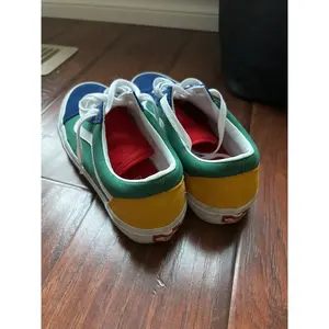 Pour les baskets patchwork Old Skool - comme neuves - Hommes 8.5 Femmes 10 - Product Image 5