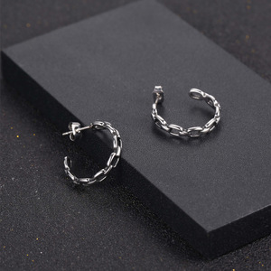 C-Shaped <b>Chain</b> Stud Earrings <b>Titanium</b> Steel Geometric Design Everyday Wear CF138 - Product Image 3