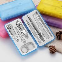 Kit d'outils de manucure et pédicure 4 pièces en acier inoxydable pour la maison : coupe-ongles, ciseaux, pinces