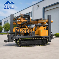 Foreuse de puits montée sur chenilles ZD260, machine de forage robuste de 6 tonnes avec stabilisateurs de 1,5 m de hauteur pour le forage des sols et des roches.