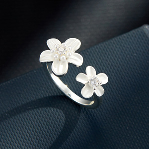 Flower Open Ring Adjustable Women's Index Finger Jewelry Gift Prong Setting - Product Image 1