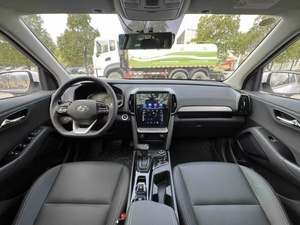 <span class=keywords><strong>Voiture</strong></span> d'<span class=keywords><strong>occasion</strong></span> Hyundai ix35 240TGDi DCT LHD Essence 2 roues motrices GLS Leading Edition 2022, 15 000 km, extérieur blanc, provenance Beijing - Product Image 4