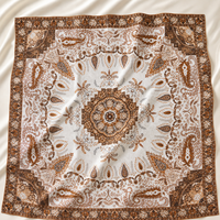 Foulard carré en soie imprimé léopard 65x65cm, tissé jacquard, impression numérique, cadeau OEM, style décontracté pour femme, foulard en soie personnalisé, vente en gros