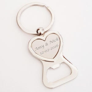 <span class=keywords><strong>Porte</strong></span>-clés décapsuleur cœur d'amour <span class=keywords><strong>personnalisé</strong></span> gravé gratuitement pour mariage, <span class=keywords><strong>porte</strong></span>-clés <span class=keywords><strong>personnalisé</strong></span> avec logo sur mesure - Product Image 2