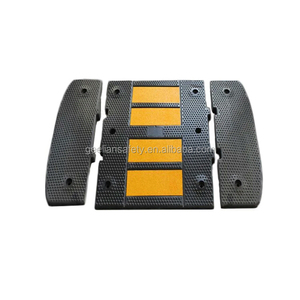 गीलियन काले और सफेद रबर गति हम्प मलेसिया - Product Image 5