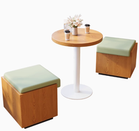 Meubles de restaurant design moderne, table et chaises avec coussin épais pour hôtel et usage commercial