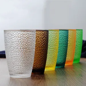 סיטונאי מפעל כוסות זריקה פלסטיק צבעוניות למכירה חמה עמיד בחום כלי שתייה מזכוכית יין לבית