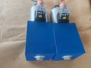 Válvula Direccional Serie 4WE 4WE6J6X/EG24BN9K4M 4WE6D61/OFCG24N9K4 4WE6D60/CG24N9K4 4WE6Y60/CG24N9K4 4WE10EX-CG24N9K4 4WE10EX - Product Image 4