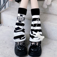 Chaussettes-chaussettes amples mi-mollet pour femme, tricotées rayées en polyester, pour l'automne, accessoire de mode, chaussettes chaudes et décontractées