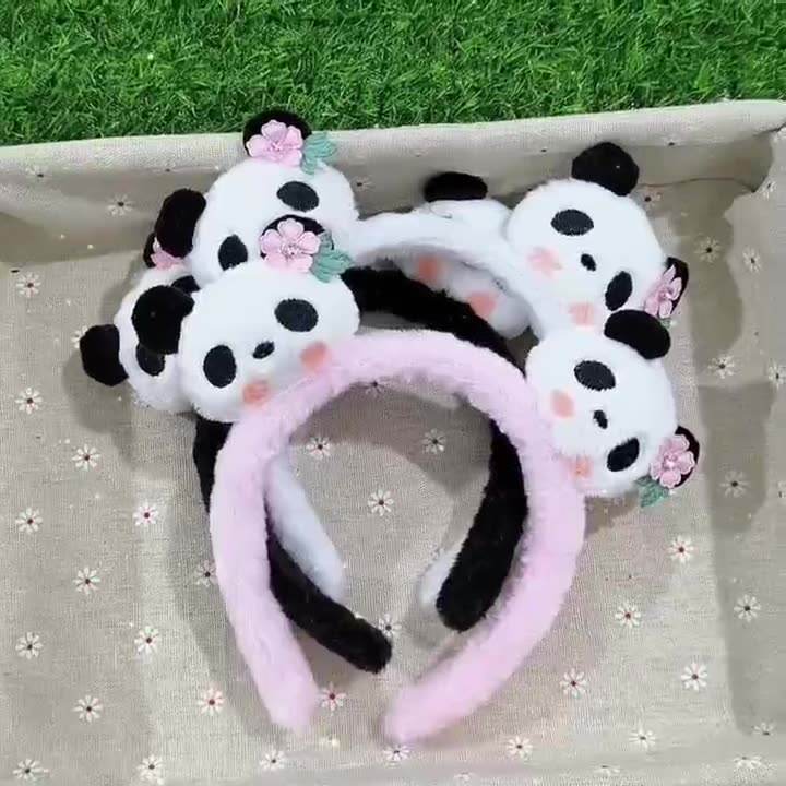 Cute Panda Flower Hair Hoops Cartoon Plush Face Wash Hair Accessories Pressure Hair Clip Creative Travel Non-Slip Headwear