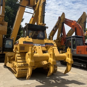Topadora CAT D7R con accesorio de cucharón de excavación, peso operativo de 80 toneladas - Product Image 6