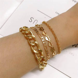 Neue Ankunft 4 teile/satz Multilayer Einfache Quaste Hohl Herz Armband Luxus Gold Kubanische Glieder kette Punk-Stil Armbänder für Frauen - Product Image 3