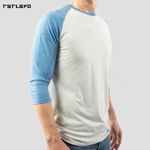 Camiseta Deportiva de Lujo para Hombre, Cuello Redondo, Manga 3/4 Raglán en Contraste, Corte Ajustado, Dobladillo Curvo, Personalizable para Béisbol y Deportes - Product Image 1