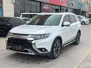 2020 Mitsubishi Outlander 2.0L 2WD enod edizione 5 posti in pelle automatica AWD posteriore R18 pneumatici lasciati nazionale VI auto usate - Product Image 3