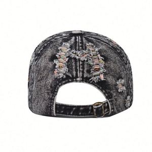 Nouvelle Arrivée 2025 Casquette de Baseball Unisexe en Denim Délavé et Vieilli à Grandes Trous - Product Image 5