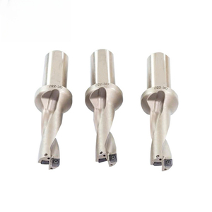 Broca en U de carburo sólido, diseño de pala intercambiable con orificio interno de refrigerante para perforación de orificios profundos en herramientas CNC - Product Image 1