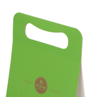 Maßgefertigte Großhandels-Geschenktüten aus Recyclingmaterialien mit Rechteckform, Ausgestanztem Griff, Grün-Gold-Aufdruck für Lebensmittel und Einzelhandel