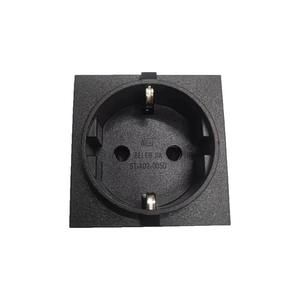 16A 250V industriale Euro SDK rame impermeabile presa presa a scatto in Nylon per <span class=keywords><strong>UPS</strong></span> con porta protettiva <span class=keywords><strong>Tr</strong></span> - Product Image 1