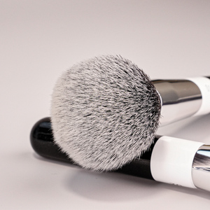 Ym Nhà Máy Chất Lượng Cao Sang Trọng Chuyên Nghiệp Bộ Dụng Cụ Bàn Chải Bất Bàn Chải Trang Điểm Kỹ Thuật Biểu Tượng Tùy Chỉnh - Product Image 3