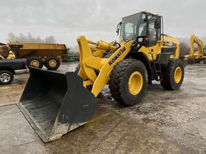 Komatsu WA320-8 Used Wheel <b>Loader</b> From Japan That Is in Good Condition and Has a <b>Low</b> Price and High Quality - Product Image 3