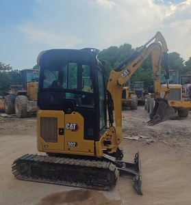 รถขุดขนาดเล็ก CAT 302CR มือสอง 2 ตัน รถขุดตีนตะขาบขนาดเล็ก CAT 302CR 303CR 303.5E CR 304C มีสินค้าในสต็อกพร้อมขาย - Product Image 4