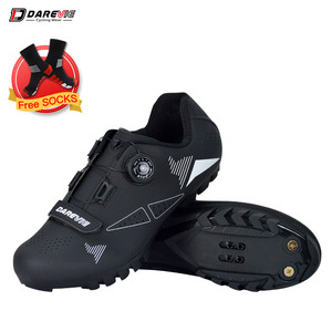 Chaussures de <span class=keywords><strong>VTT</strong></span> personnalisées Darevie chaussures de <span class=keywords><strong>VTT</strong></span> professionnelles chaussures de cyclisme <span class=keywords><strong>VTT</strong></span> d'intérieur pour hommes de couleur <span class=keywords><strong>blanche</strong></span> - Product Image 5