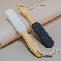Lime à pieds en bois avec logo personnalisé, pédicure, soin des pieds, meilleur soin des pieds, éliminateur de callosités, pédicure avec manche en bois