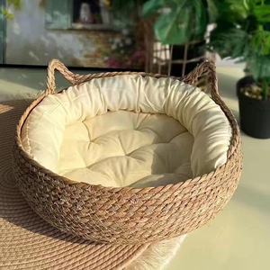 Casa para Mascotas Tejida a Mano con Paja Natural, Cama Cálida para Gatos en Invierno, Rascador para Gatos, Nido para Perros con Cojín Suave - Product Image 1