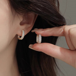 Pendientes de Oreja en Forma de U para Mujer, Accesorios Simples para Uso Diario - Product Image 4