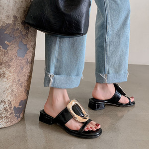 Sandalias de Verano para Mujer Joven, Diseño Nuevo, Tacón Grueso, Punta Abierta en Forma de U, Estilo Slip-On, Tendencia de Moda, Cuero Genuino, Impermeables - Product Image 5