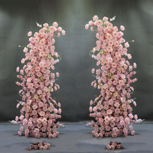 Arco de Flores Artificiales Rosadas, Arreglo de Rosas de Seda para Arco de Boda, Fondo de Arco Floral - Product Image 1