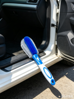 Brosse de nettoyage de voiture à poils doux pour un nettoyage en profondeur sûr et efficace des moteurs, des roues et des détails automobiles