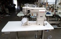 Machine à coudre à double aiguille Golden Wheel 8820 avec alimentation par rouleau pour chaussures