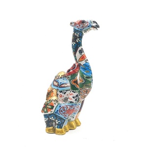 Sculpture en résine de chameau colorée, faite à la main, peinte à la main, taille personnalisable, forme irrégulière, thème Lourdes, décoration intérieure, maison, bureau - Product Image 3