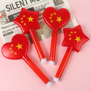 Bâtons lumineux à LED rouge cinq étoiles, accessoires de fête portatifs pour la célébration du Nouvel An chinois - Product Image 4
