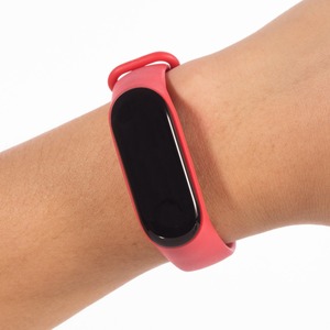 Correa <span class=keywords><strong>de</strong></span> Reloj Inteligente <span class=keywords><strong>de</strong></span> Silicona con Diseño Plegable, Pantalla IPS, Función <span class=keywords><strong>de</strong></span> Cuero, para <span class=keywords><strong>MI</strong></span> <span class=keywords><strong>Band</strong></span> <span class=keywords><strong>5</strong></span>, Repuesto Unisex, Resistente al <span class=keywords><strong>Agua</strong></span> - Product Image 5