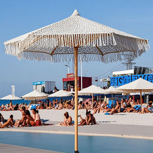 Sombrilla de Playa Personalizada China, Parasol de Jardín para Exteriores, Hecho a Mano con Encaje Vintage y Borlas de Algodón - Product Image 1