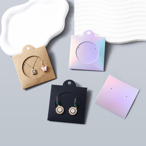 Etiquetas Colgantes de Papel Perforado de Alta Calidad, Etiquetas Plegables <span class=keywords><strong>para</strong></span> <span class=keywords><strong>Collares</strong></span>, Etiquetas <span class=keywords><strong>para</strong></span> Exhibición de Joyería, Pendientes y Pulseras - Product Image 5