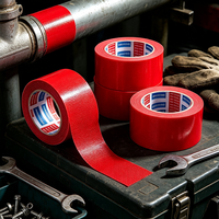 Ruban adhésif en tissu rouge de qualité industrielle, résistant à l'abrasion, à forte adhérence, pour la fixation industrielle et la pose de moquettes sur scène