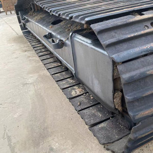 Prêt à expédier Excavatrice d'occasion bon marché en bon état VOLVO EC240BLC avec un poids en ordre de marche de 24 tonnes à vendre - Product Image 5