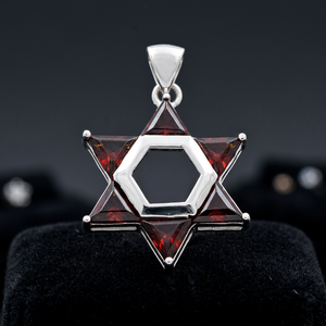 Pendentif en argent 925 Art Palace avec pierre grenat en forme d'étoile, pierres précieuses en vrac - Product Image 3